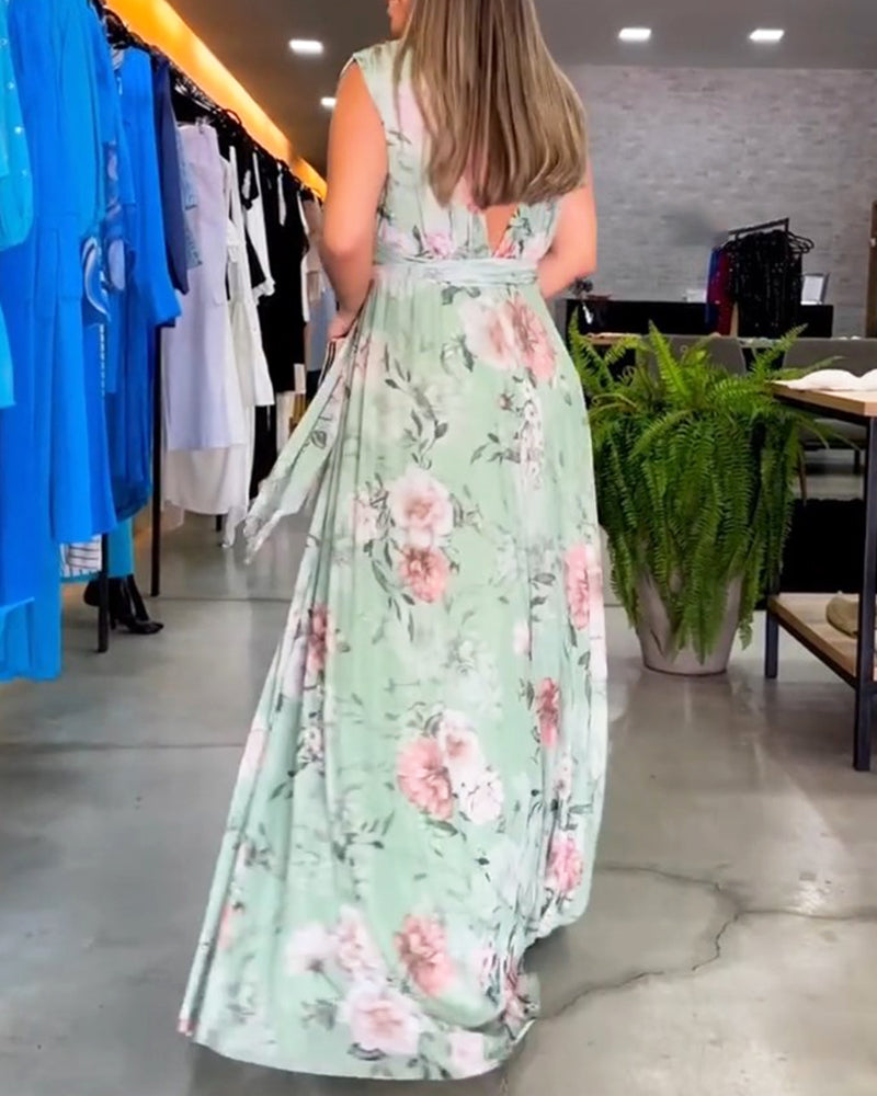 Stilla | Elegant ærmeløs V-hals kjole med blomstermønster
