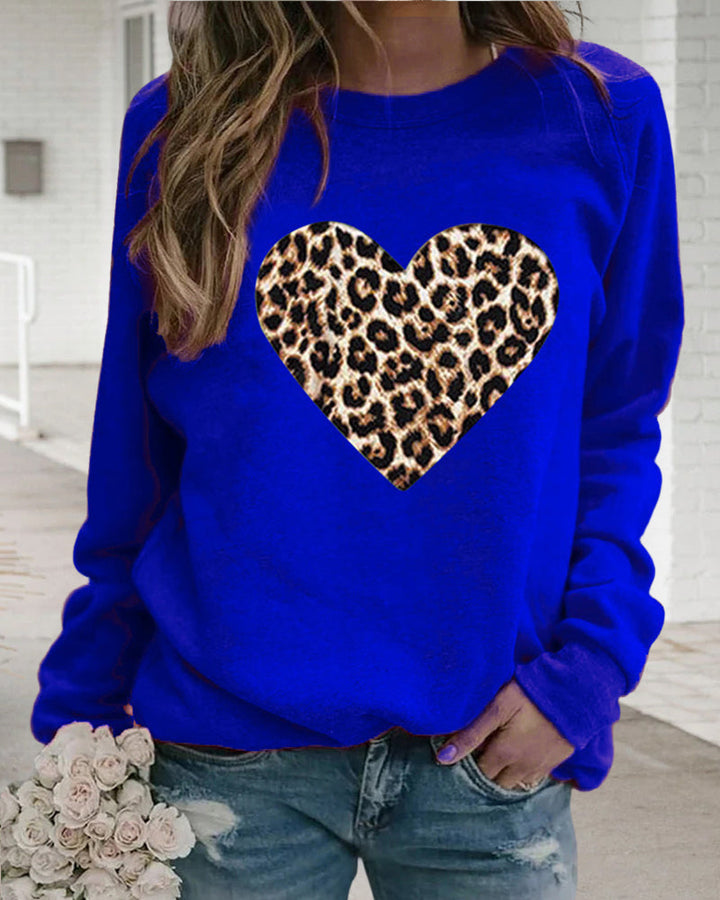Stilla | Elegant Sweatshirt Med Leopardhjerte Print