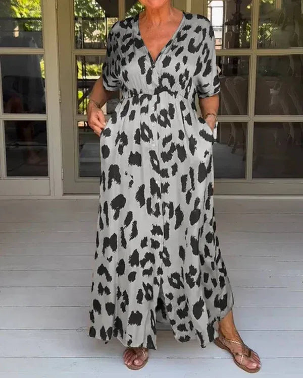 Stilla | Elegant kjole med leopardmønster