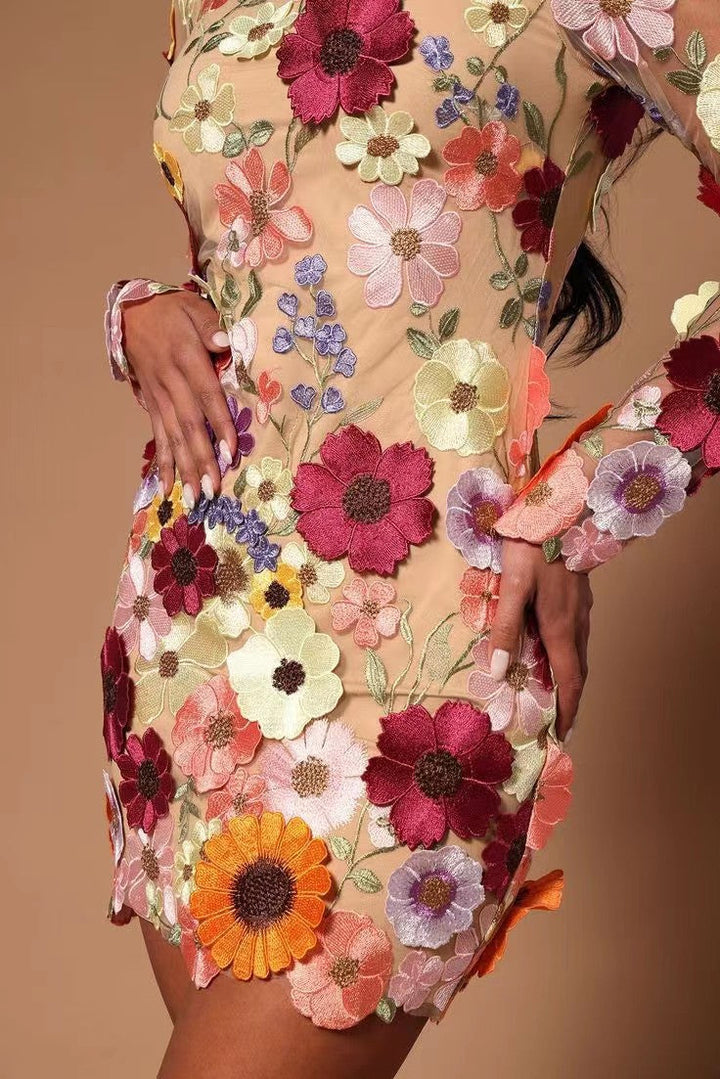 Stilla | Kortkjole Med Broderede Blomster, Lange Ærmer