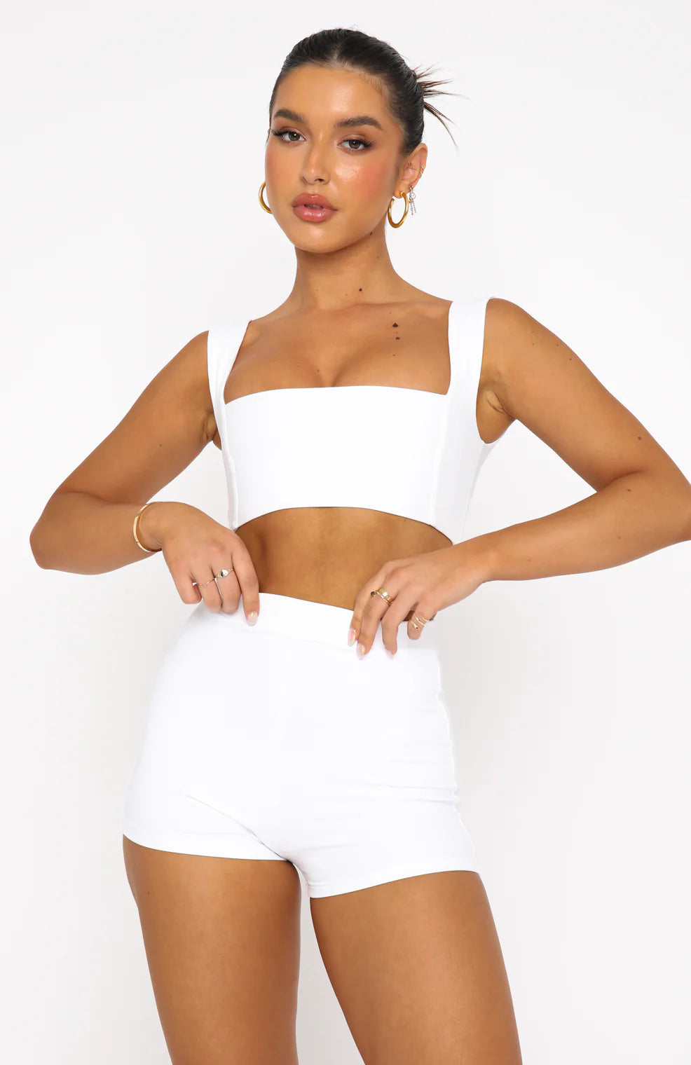 Stilla | Tyk Strop Lige Halsudskæring Crop Top