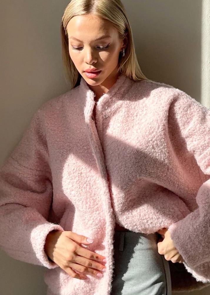 Stilla | Rosa Drop Shoulder Ståkravejakke