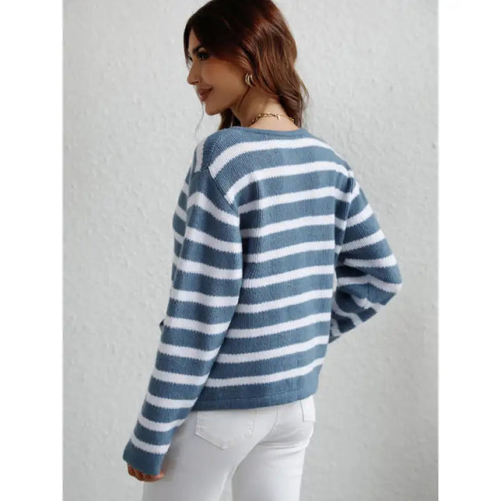 Stilla | Cozy Chunky Knit Sweater med Knapmanchet og Sidelommer