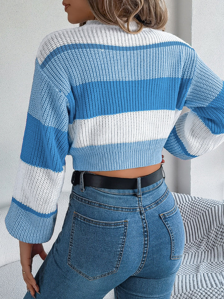 Stilla | Kort sweater med rund halsudskæring farveblok