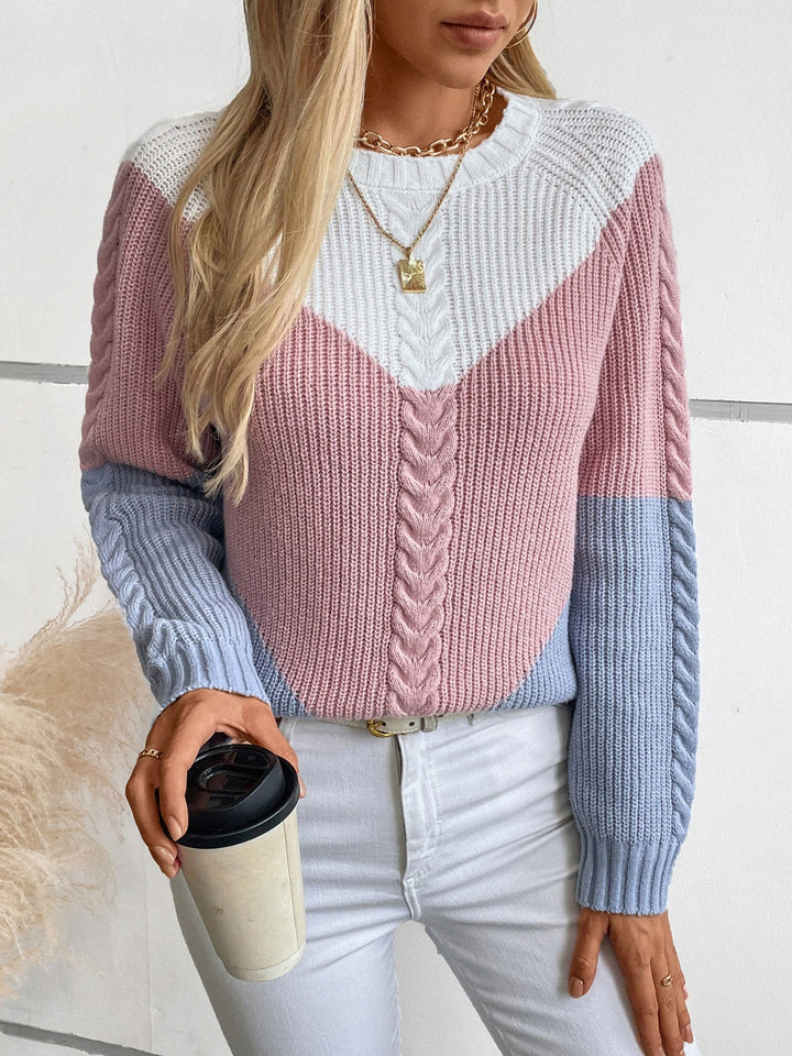 Stilla | Rundhalset Pullover Med Farveblok og Lange Ærmer