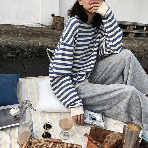 Stilla | Retro Stribet Bluse Med Lange Ærmer