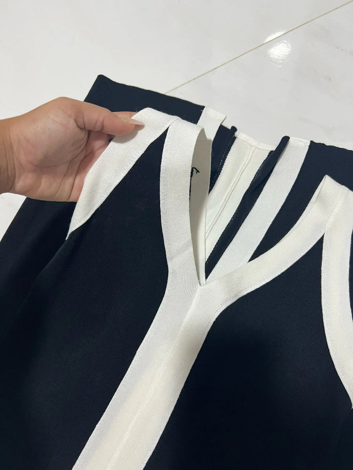 Stilla | V Udsnit Maxi Kjole