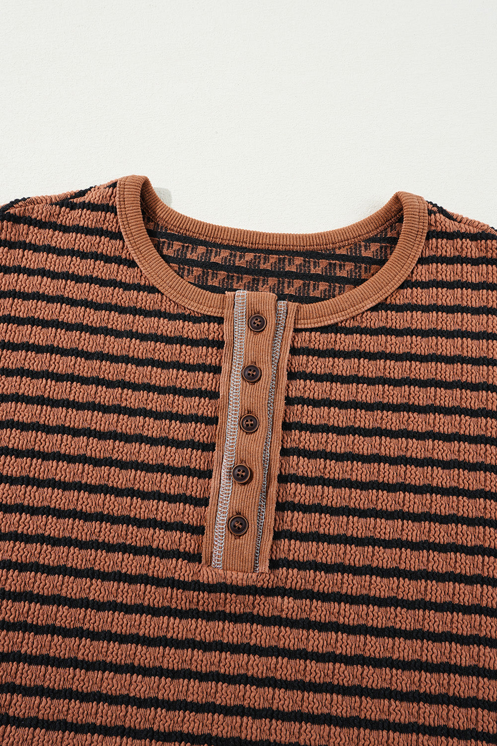 Stilla | Elegant og klassisk top