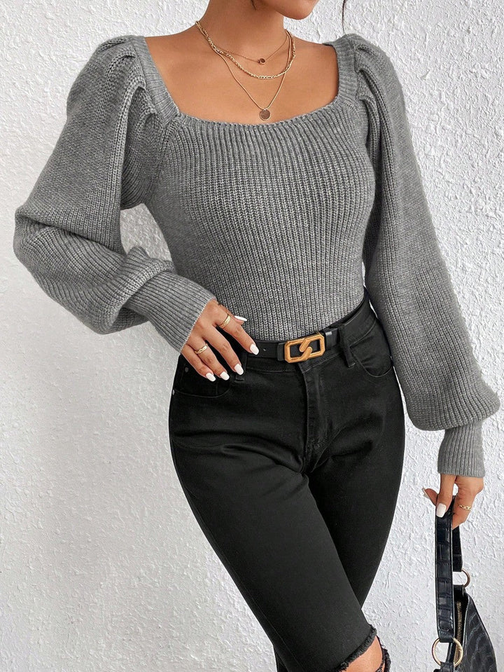Stilla | Grå, Ensfarvet Sweater Med Firkantet Udsnit