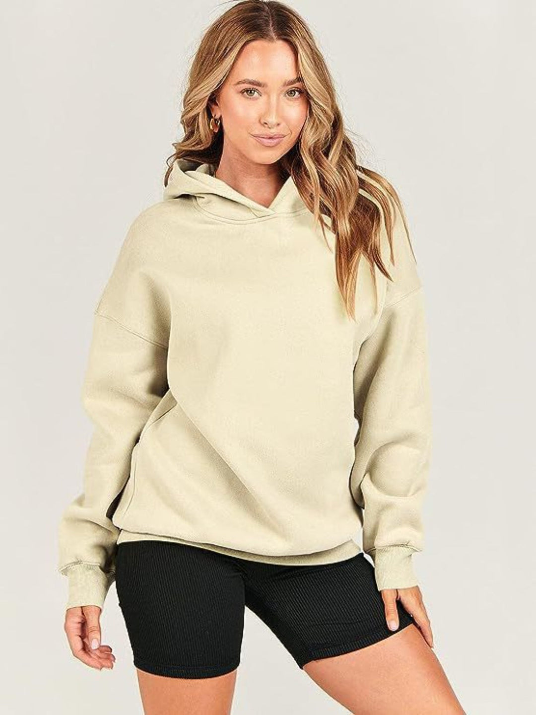 Stilla | Sweatshirt med lange ærmer og faldende skuldre