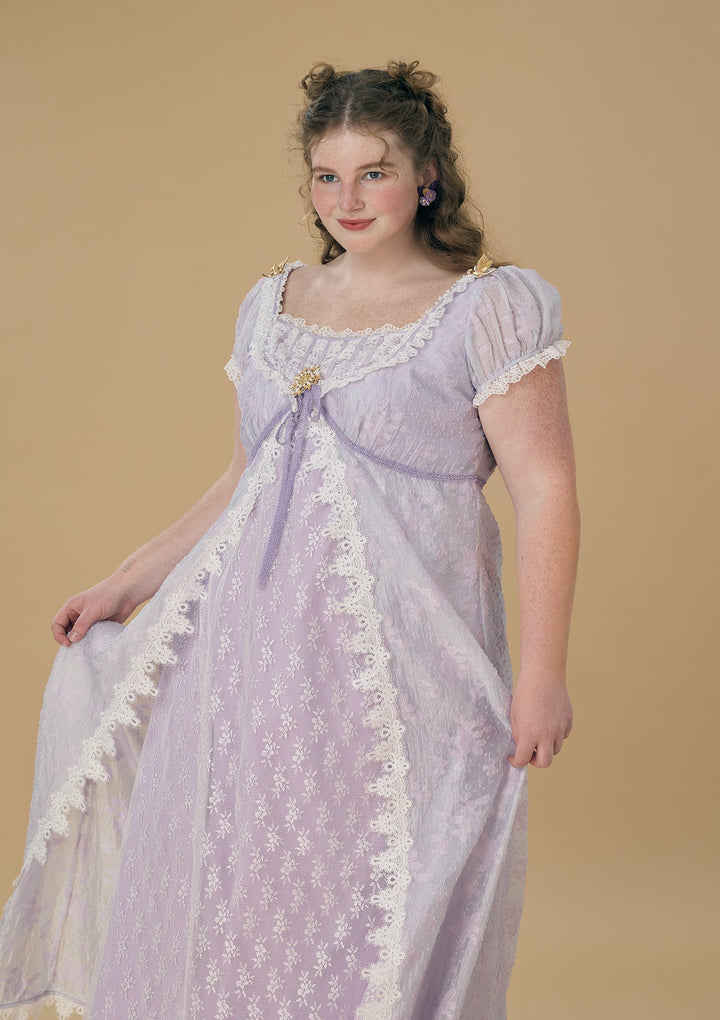 Stilla | Plus Monets Irisser Regency Kjole
