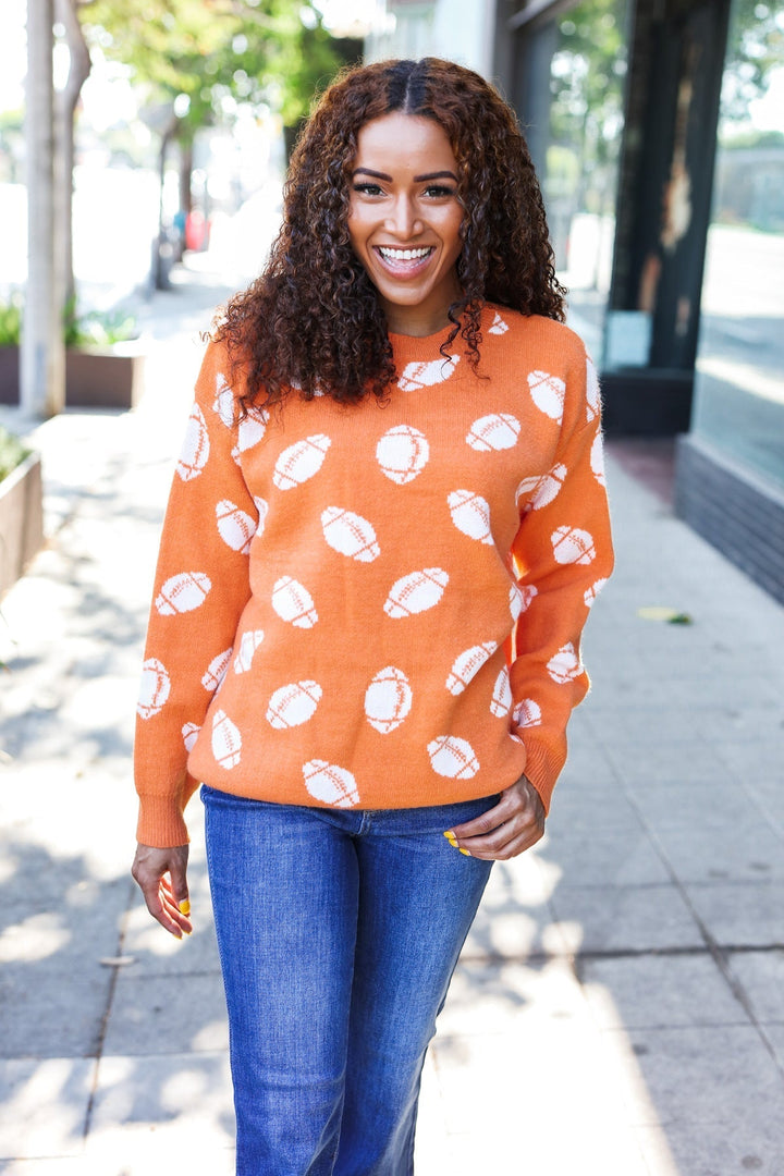Stilla | Spildag Jacquard Strikpullover i Orange Med Fodboldtryk