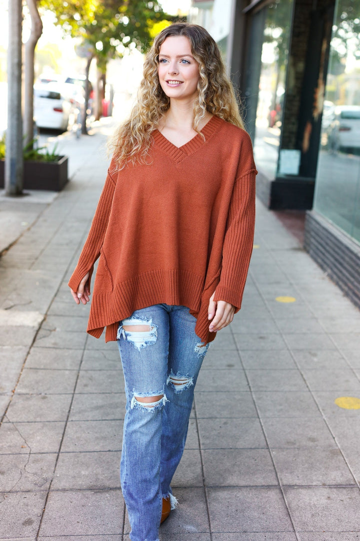 Stilla | Overdimensioneret Pullover Med V-hals I Laid-back-chic Rib-strik I Rustfarve