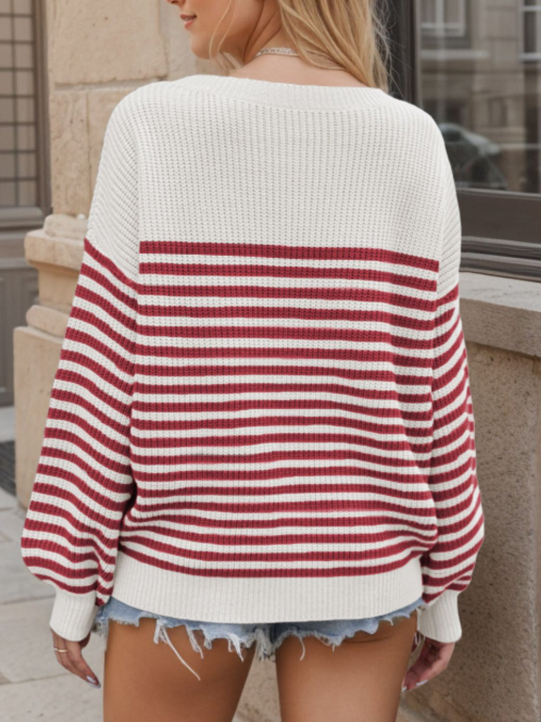 Stilla | Stribet sweater med lange ærmer til et tidløst look