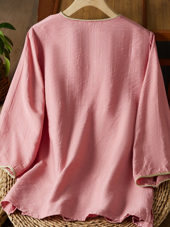 Stilla | Linned Damebluse 3/4 Ærmer, Perlemorsknapper Og Broderier, Retrostil Med Gennemsigtigheder