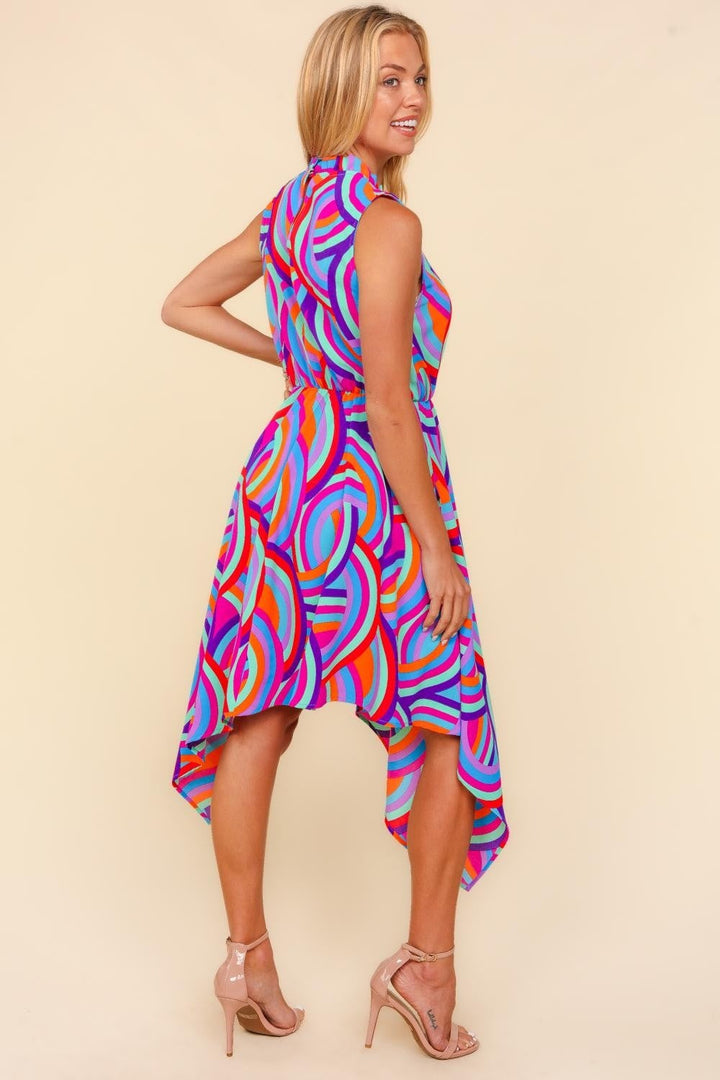 Stilla | Full Size Mock Neck Without Sleeves Printed Dress