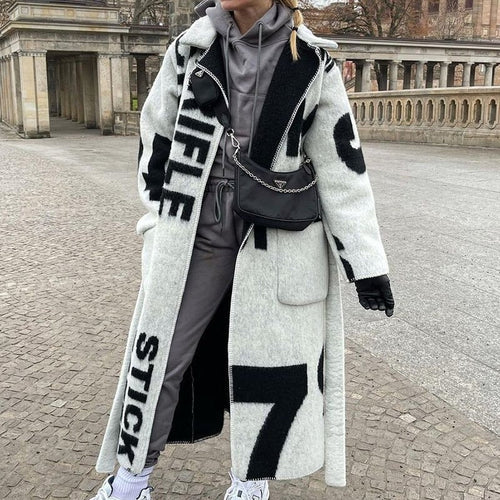 Stilla | Udtryksfuld og Moderne Elegant