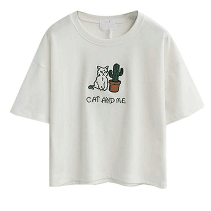 Kvinders afslappede T-shirt med sødt kat- og plante-design Skovae