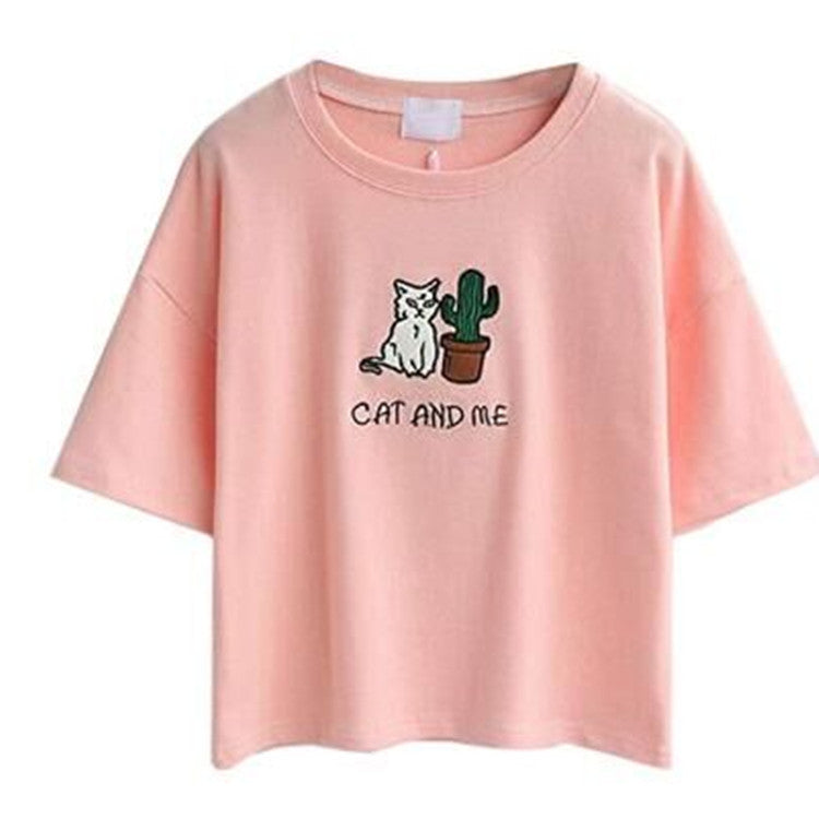 Kvinders afslappede T-shirt med sødt kat- og plante-design Skovae
