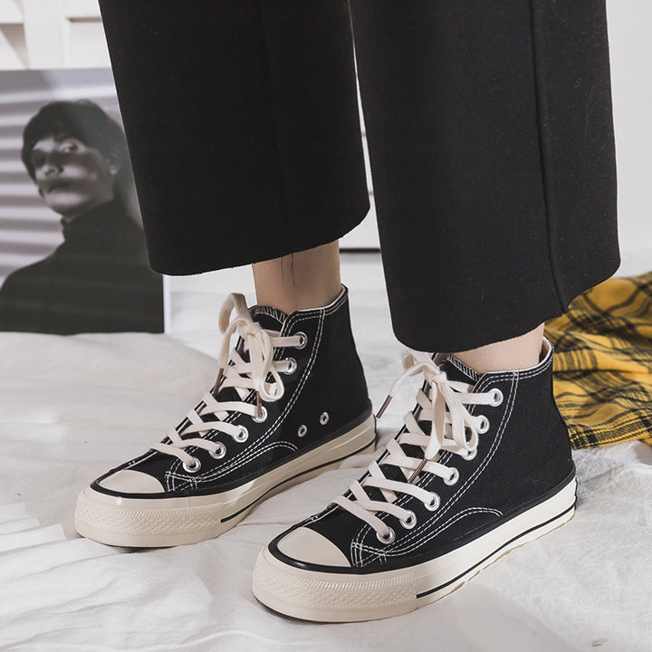 Dame fritids sneakers lavet af robust canvas med moderne design Stilla