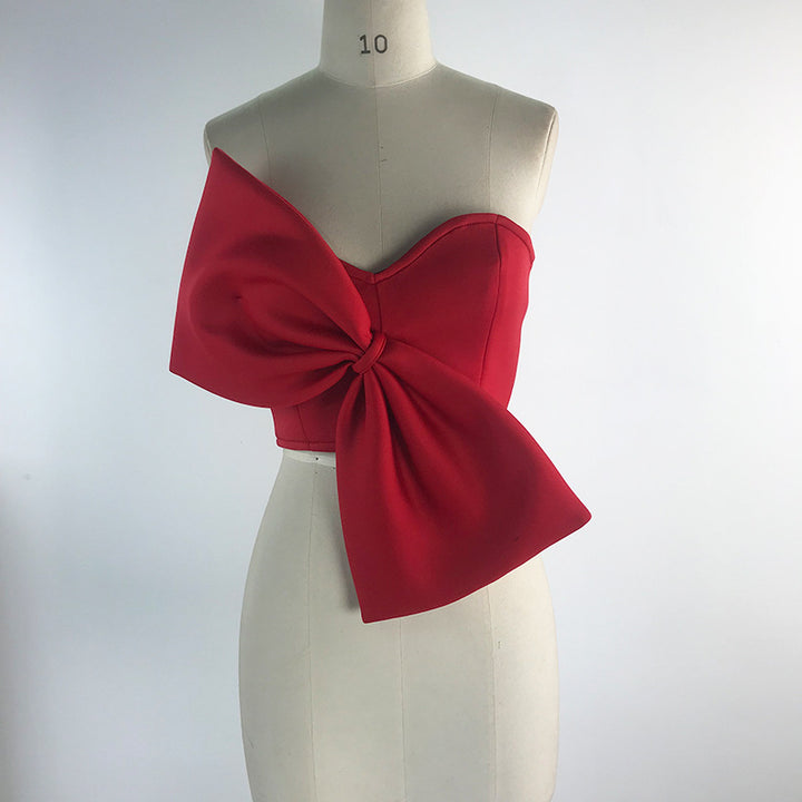 Dame Crop-Top med voluminøst sløjfe-design Skovae