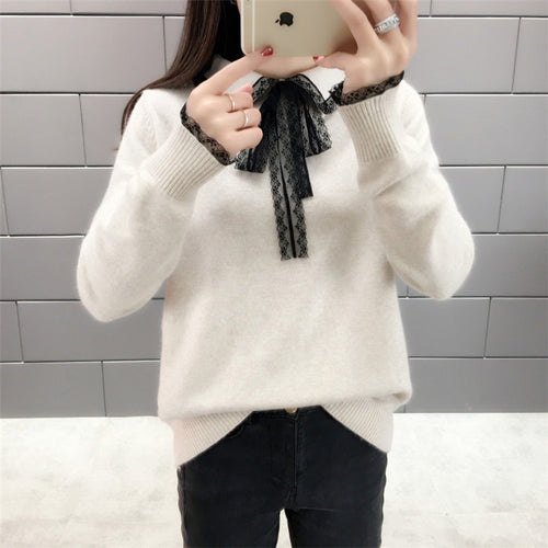 Femme Elegant Strikpullover med Spidskrave Detalje Stilla