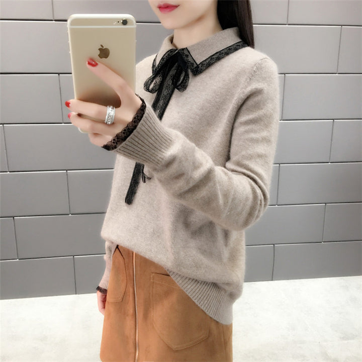 Femme Elegant Strikpullover med Spidskrave Detalje Stilla