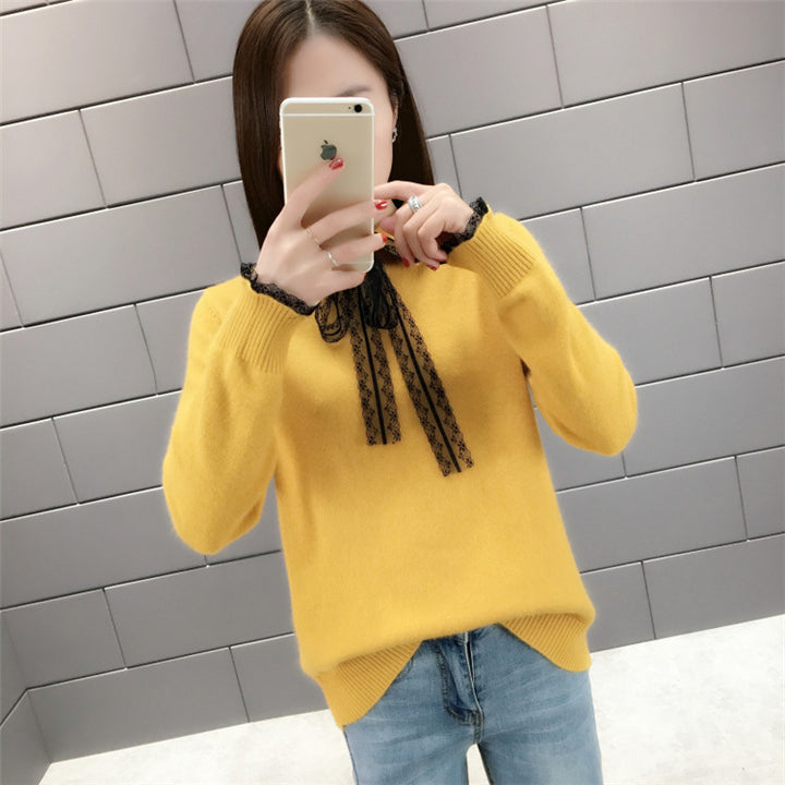 Femme Elegant Strikpullover med Spidskrave Detalje Stilla