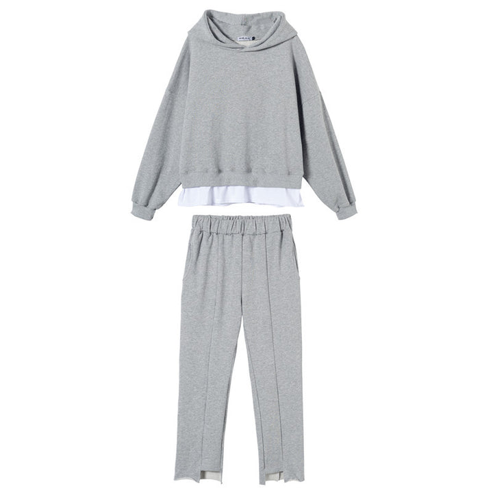Kvindernes komfortable fritidsensemble med afslappet hættetrøje og slim-fit joggingbukser Stilla