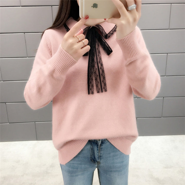Femme Elegant Strikpullover med Spidskrave Detalje Stilla
