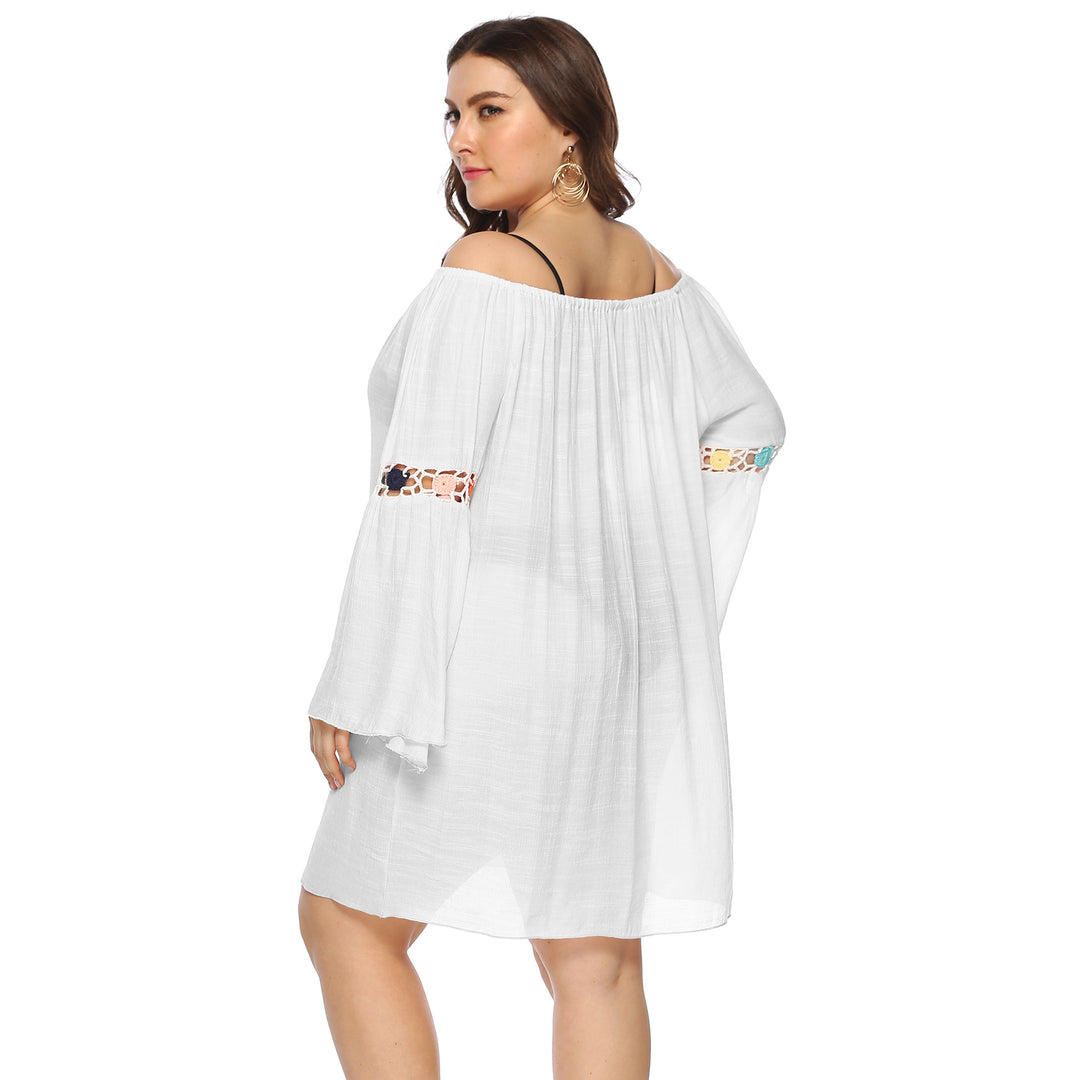 Dame Strandkjole med elegante cut-outs og skulderløst design Stilla