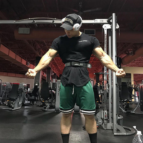 Herrer Sporty Træningsshorts med åndbart mesh-materiale og sidelommer med lynlås Stilla