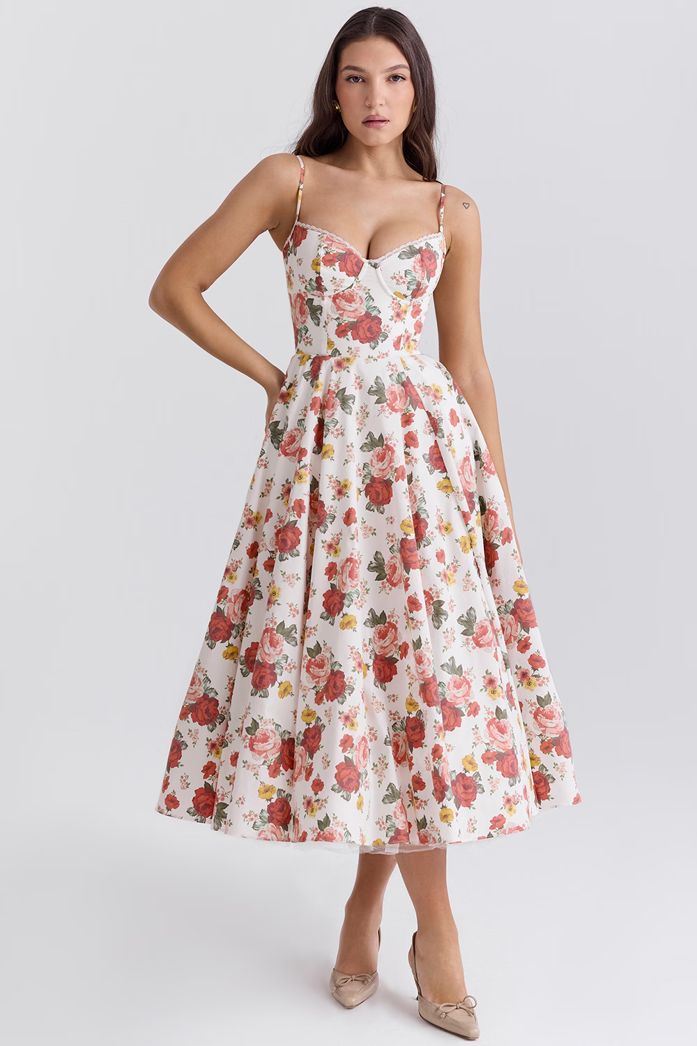 Stilla | Elegant aftenkjole i satin