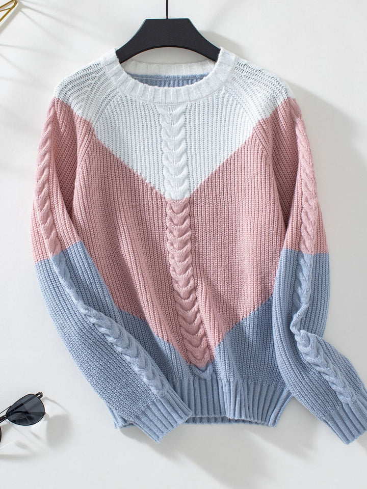 Stilla | Rundhalset Pullover Med Farveblok og Lange Ærmer