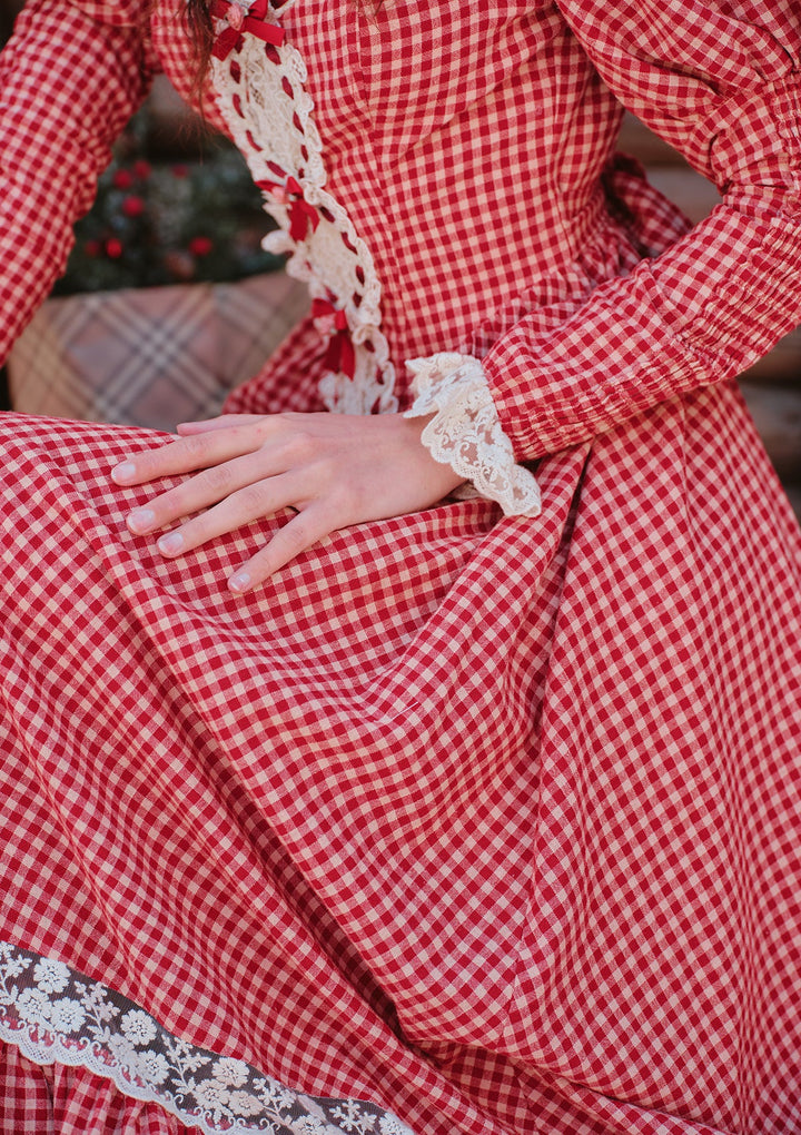 Stilla | Plus Ange Berry Cottage Kjole