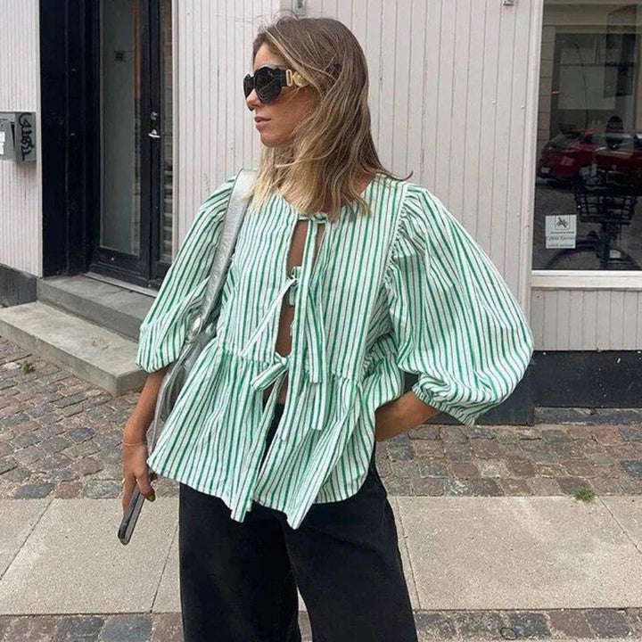 Stilla | Stribet Bånd Front Peplum Bluse