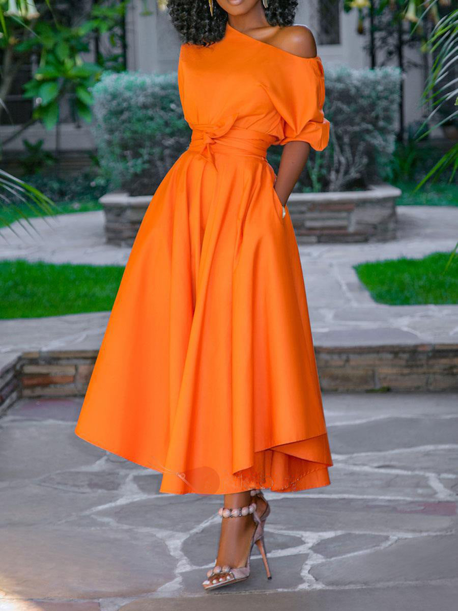 Dame Elegant Midi-Kjole med skulderfri design og tætsiddende bælte Stilla