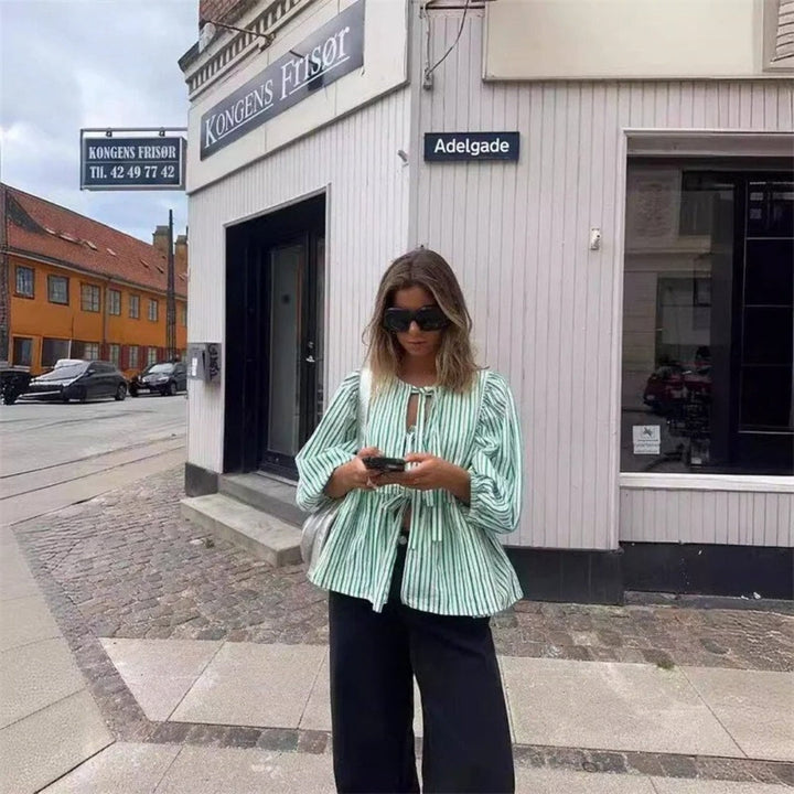 Stilla | Stribet Bånd Front Peplum Bluse