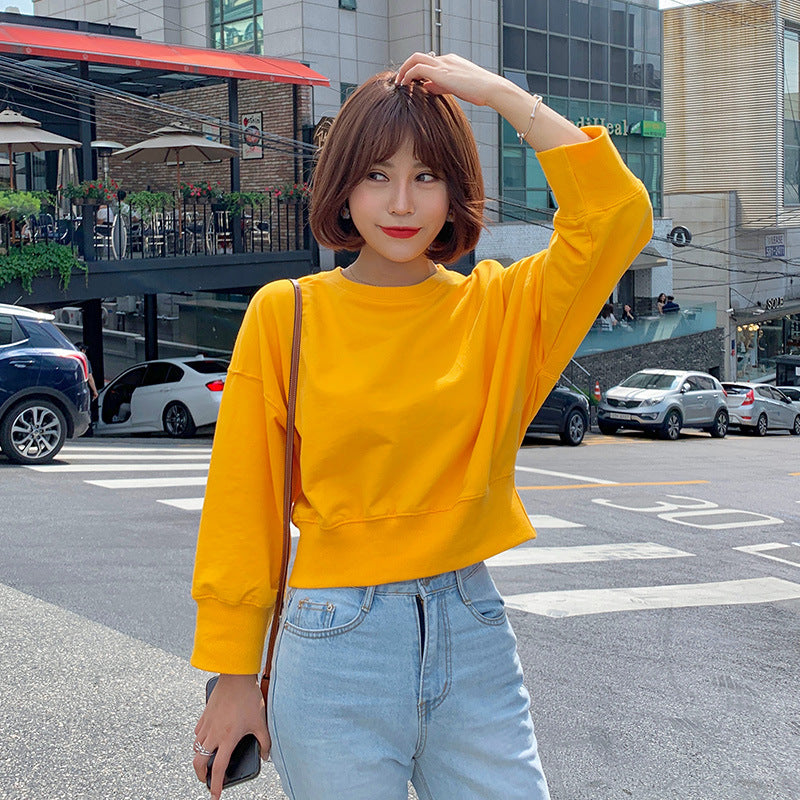 Kvindernes stribede cropped sweater med ballonærmer Stilla