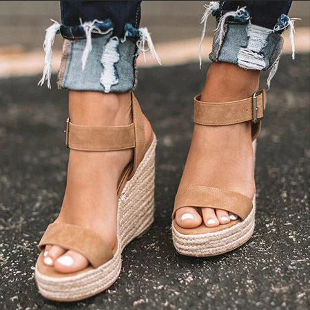 Dame Wedge-sandaler med ankelrem og flettet jutesålsdesign Stilla
