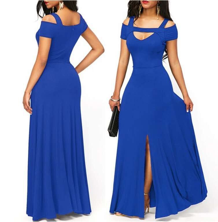 Kvinders maxikjole med off-shoulder design og elegant slids Stilla