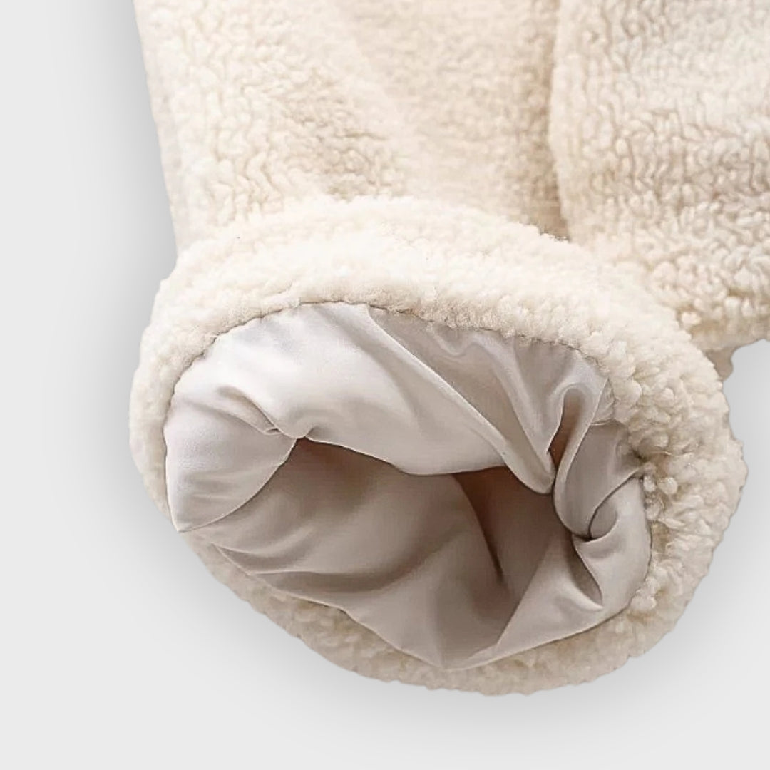 Stilla | Korte Fleece Toggle Patch Pocket Jakke