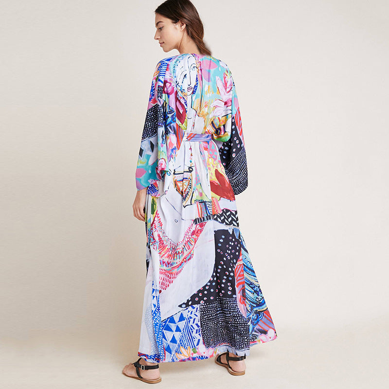 Dame lang strandkimono med farverige mønstre Stilla