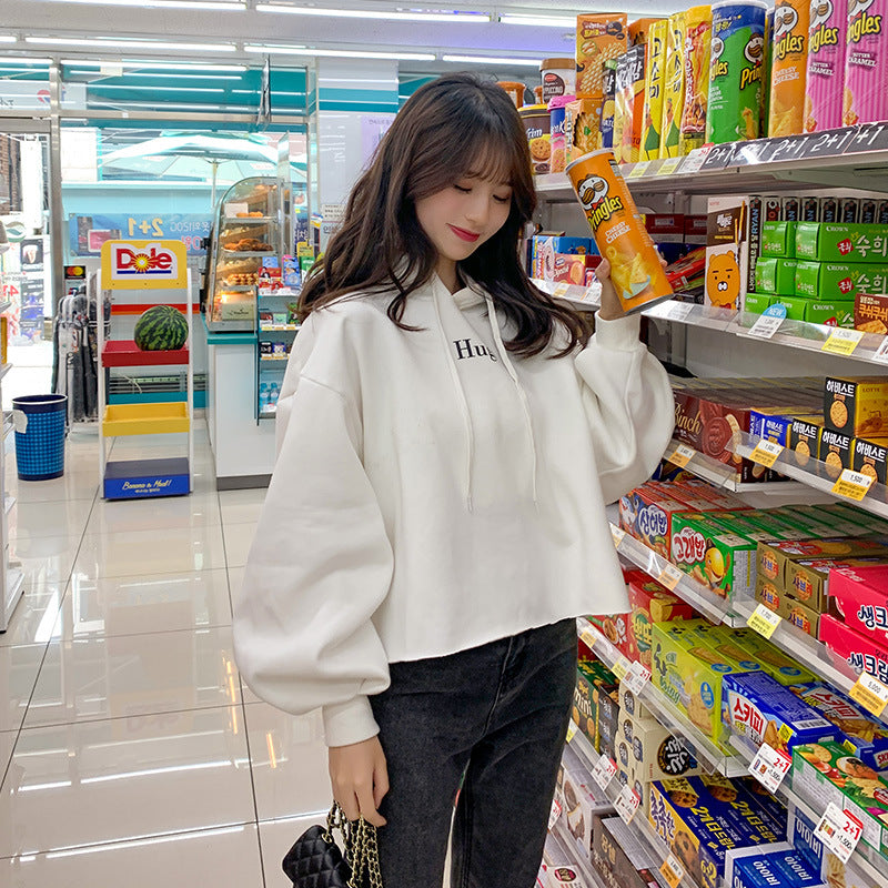Kvinders afslappede cropped hoodie med oversized ærmer Stilla