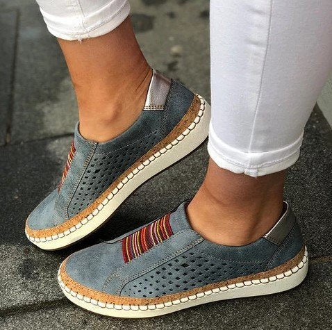 Dame Behagelige Slip-On Sneakers med åndbar netstruktur og korksål Stilla