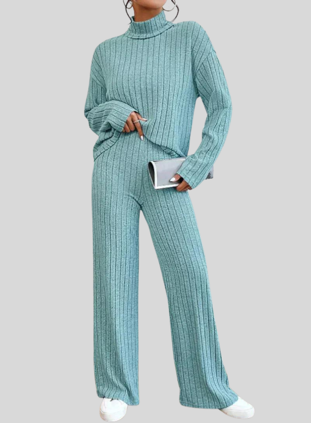 Stilla | Strikbukser og Sweater