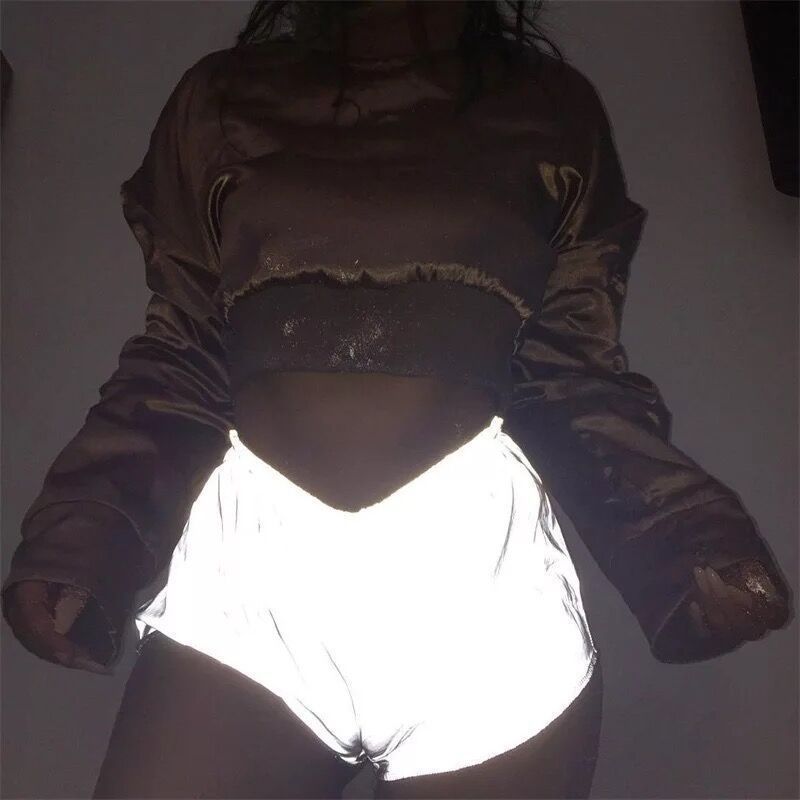 Dame refleks shorts med elastisk talje og smart design Stilla
