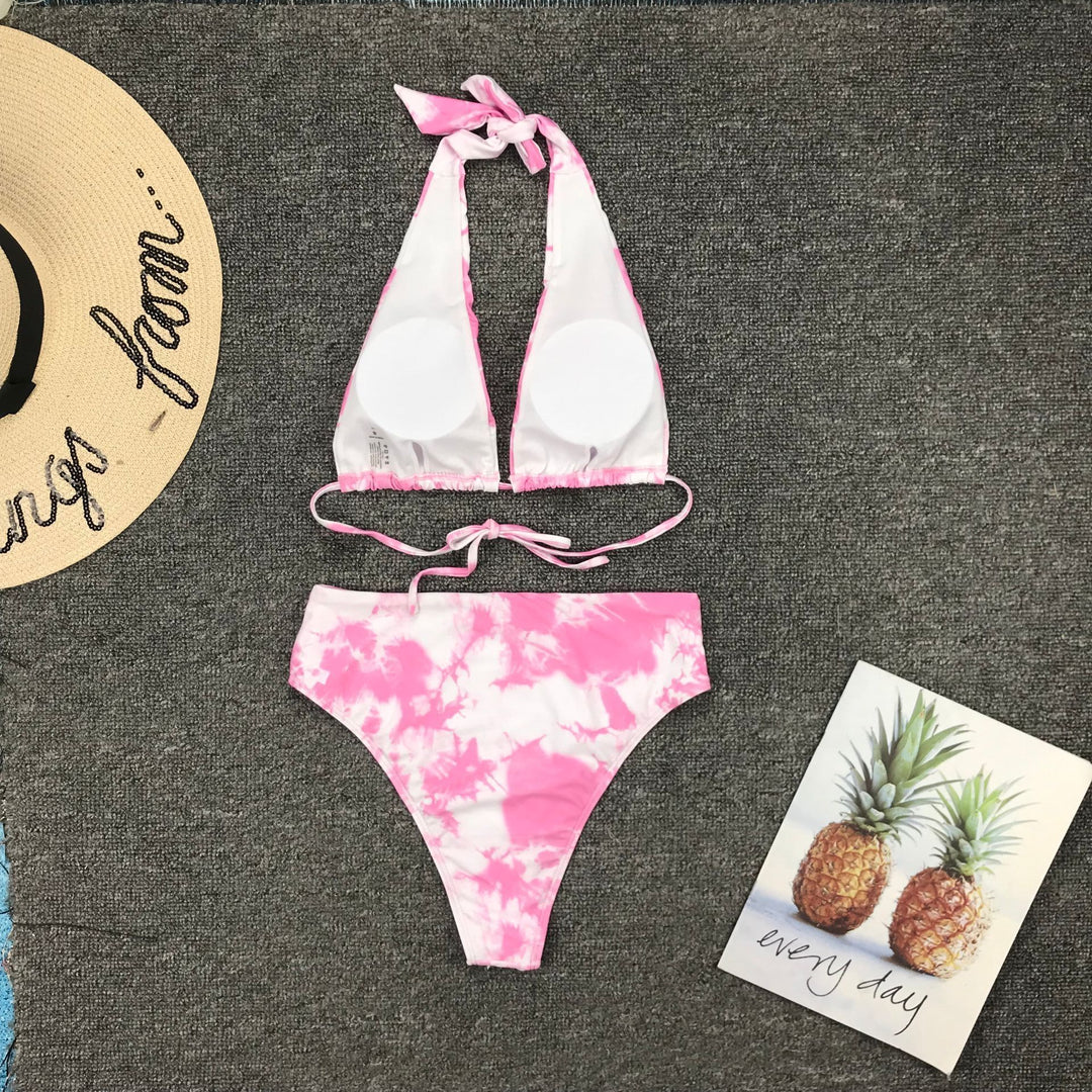 Dame Triangel-Bikini-Sæt med høj udskæring og modigt Tie-Dye design Stilla