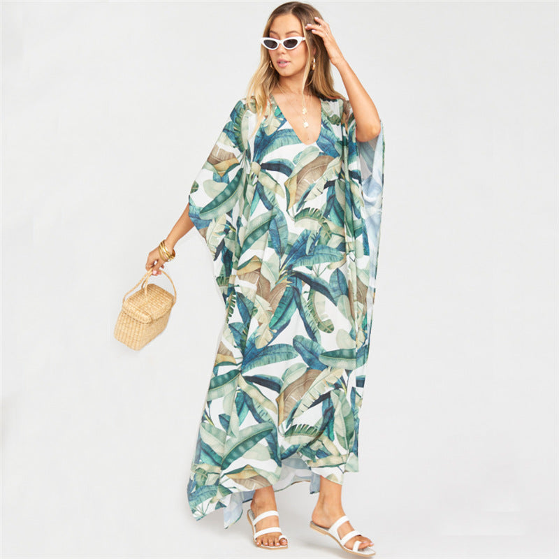 Dame Strandkaftan med blomsterbladmønster og elegant snit Stilla