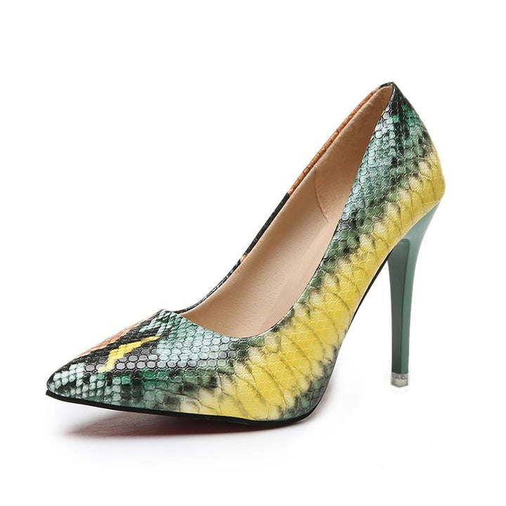 Dame højhælede pumps med imponerende slangeskindsdesign og elegant spids hæl Stilla